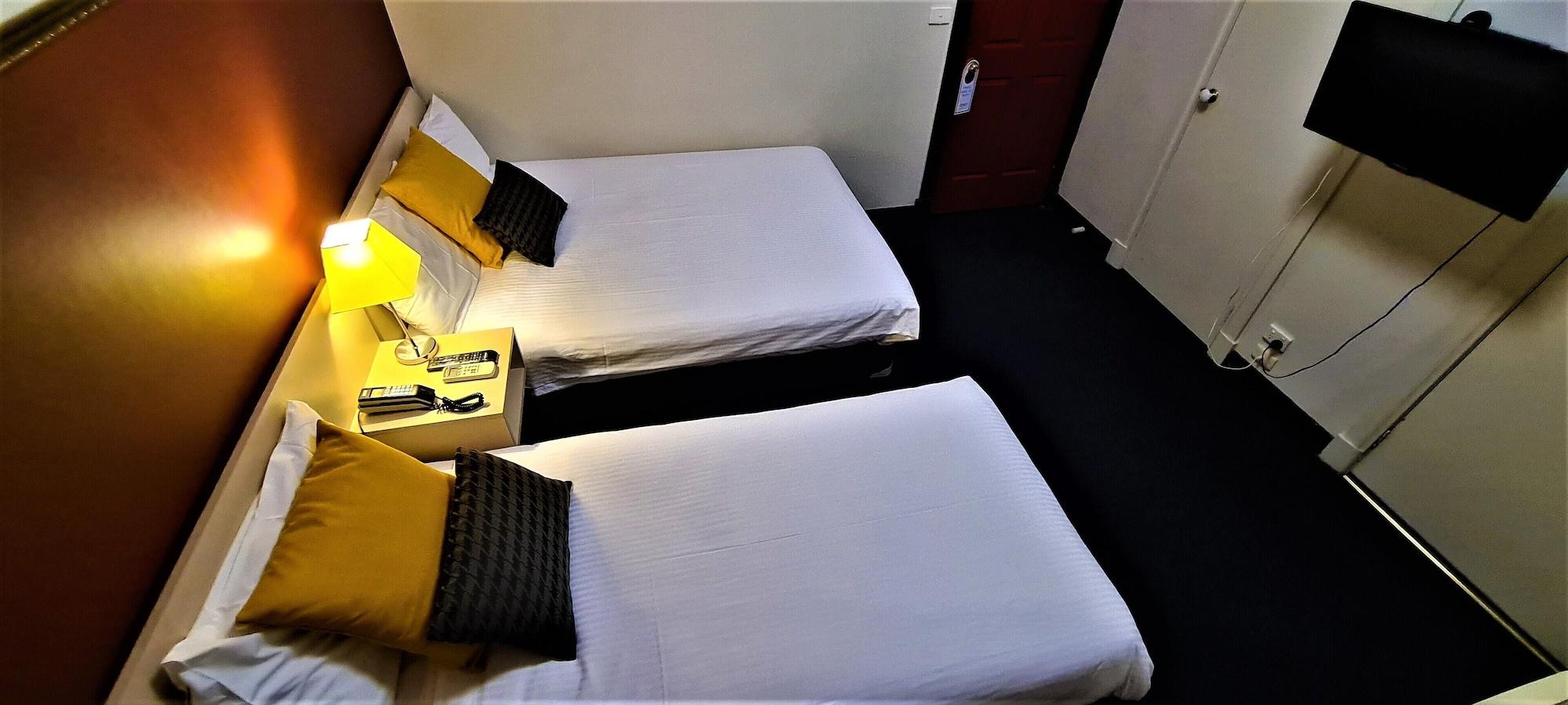 Brunswick Tower Hotel Melbourne Eksteriør billede