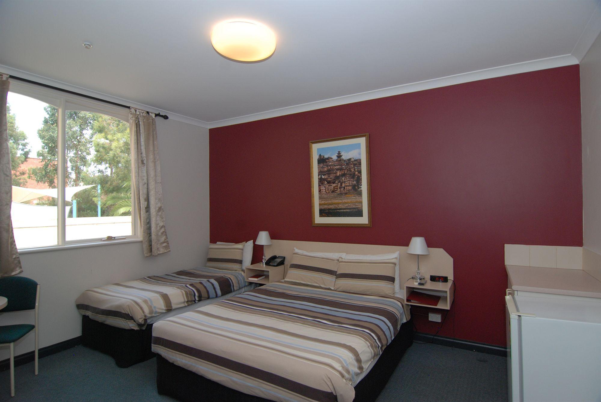 Brunswick Tower Hotel Melbourne Eksteriør billede