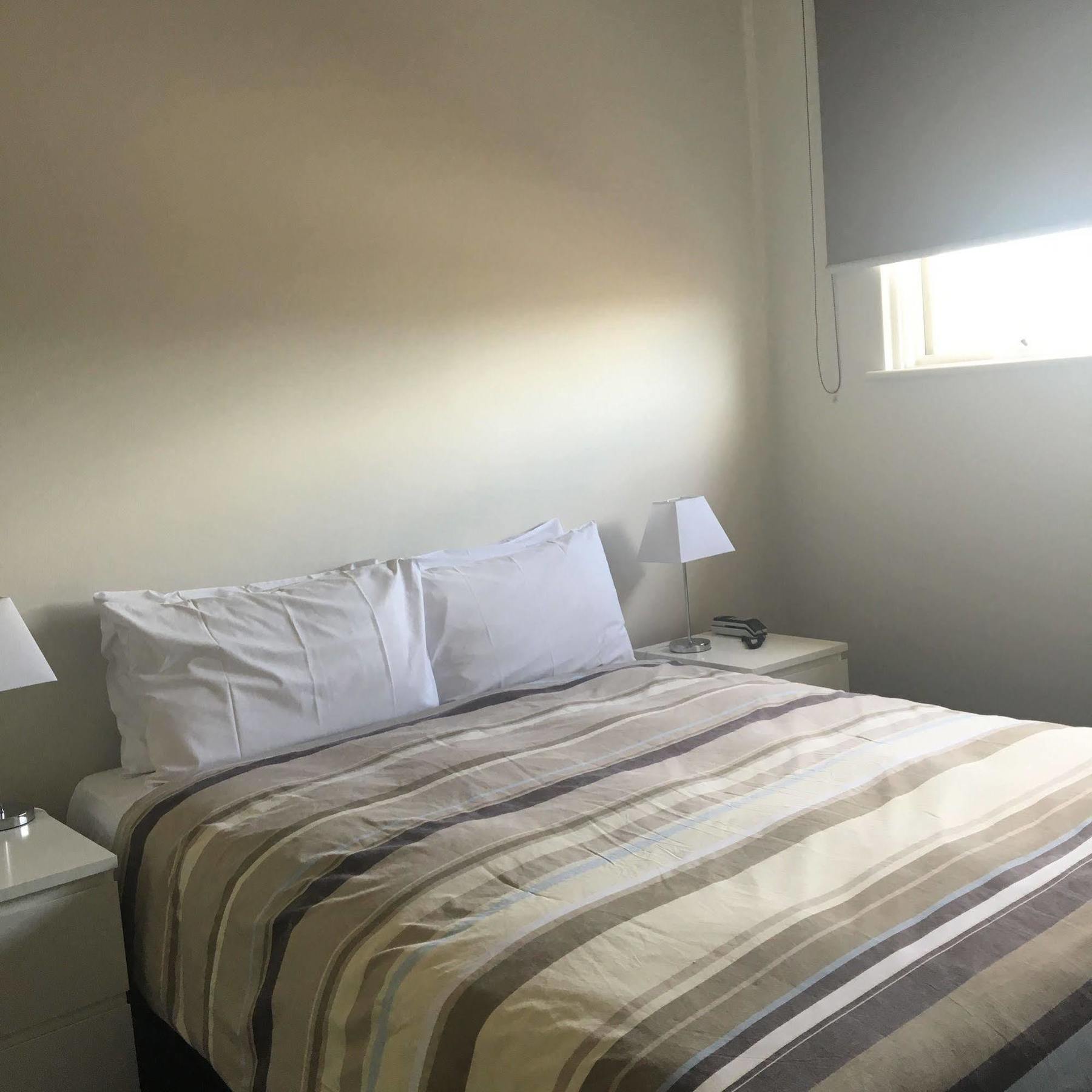 Brunswick Tower Hotel Melbourne Eksteriør billede