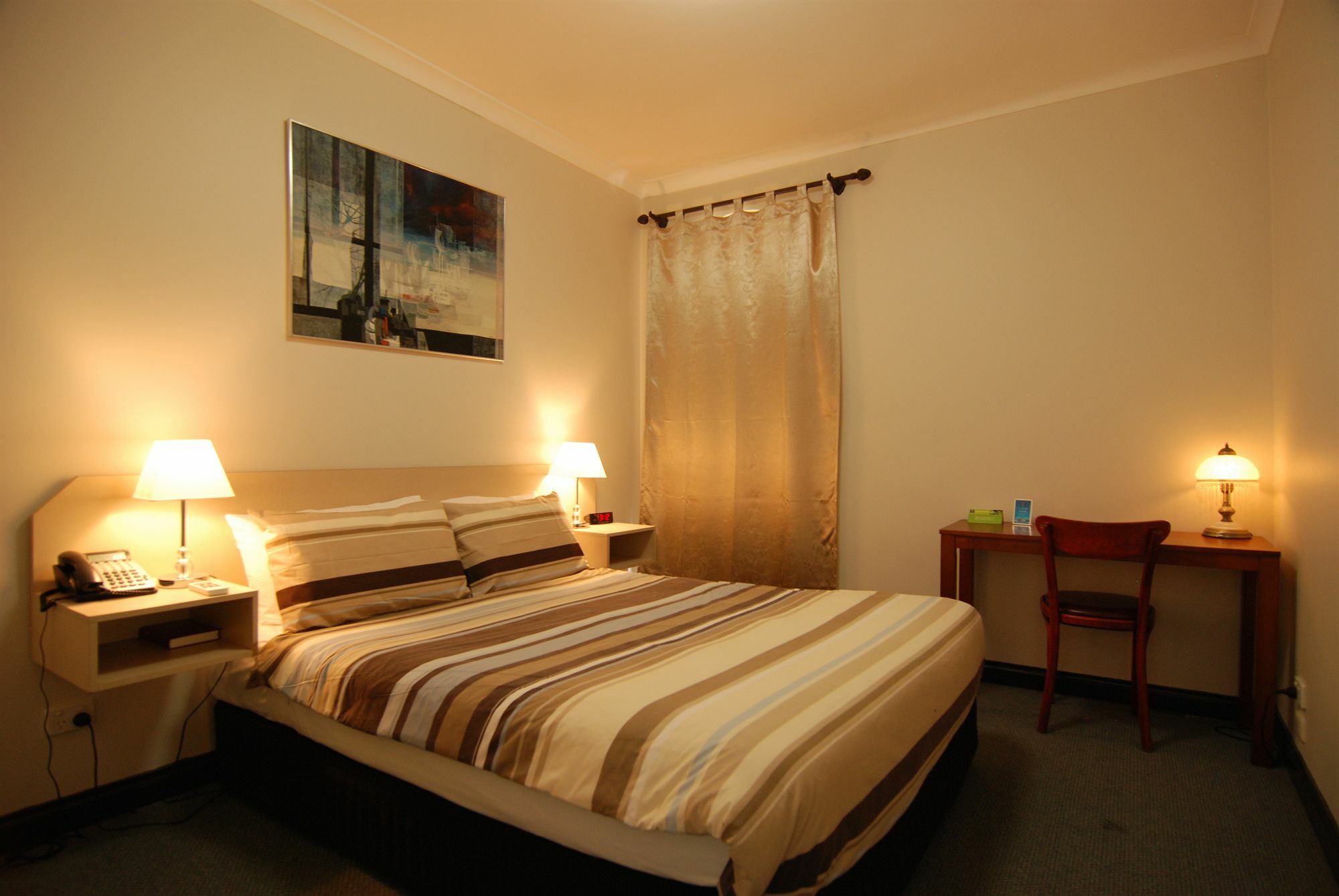 Brunswick Tower Hotel Melbourne Eksteriør billede